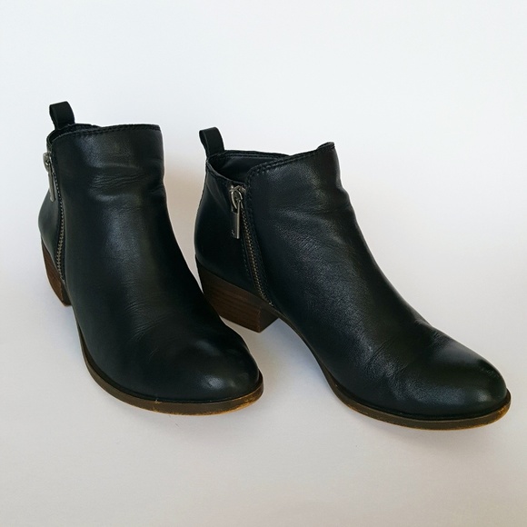 lucky brand basel flat bootie